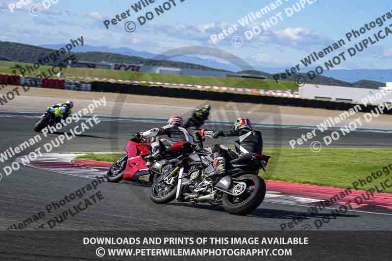 Circuito de Navarra;Spain;event digital images;motorbikes;no limits;peter wileman photography;trackday;trackday digital images